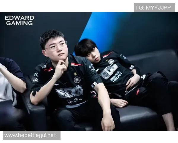 EDG战队实力引发热议玩家对其表现褒贬不一的背后原因分析 EDG战队实力引发热议玩家对其表现褒贬不一的背后原因分析