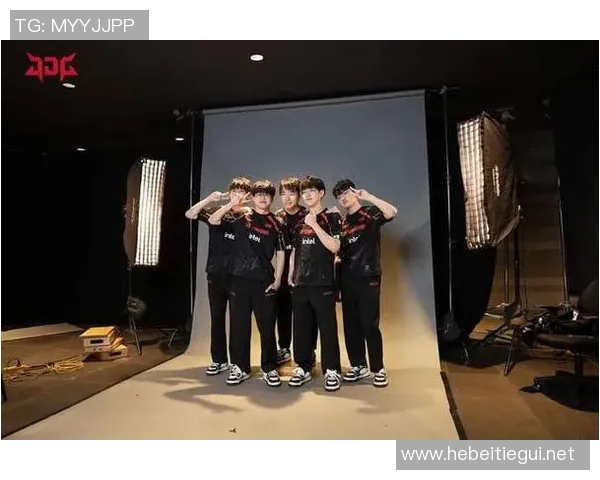 JDG战队转型之路揭秘：从巅峰到重生的奋斗历程与未来展望