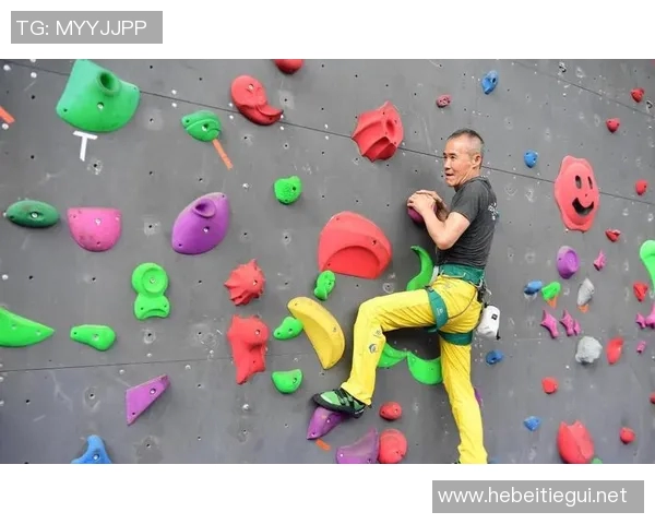 深圳攀岩队快攻策略分析与比赛表现的得失总结