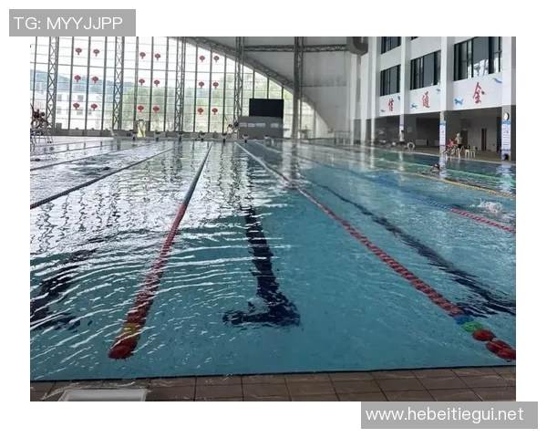 公共泳池管理与服务创新探索:提升市民健身体验与水质安全保障 公共泳池管理与服务创新探索:提升市民健身体验与水质安全保障